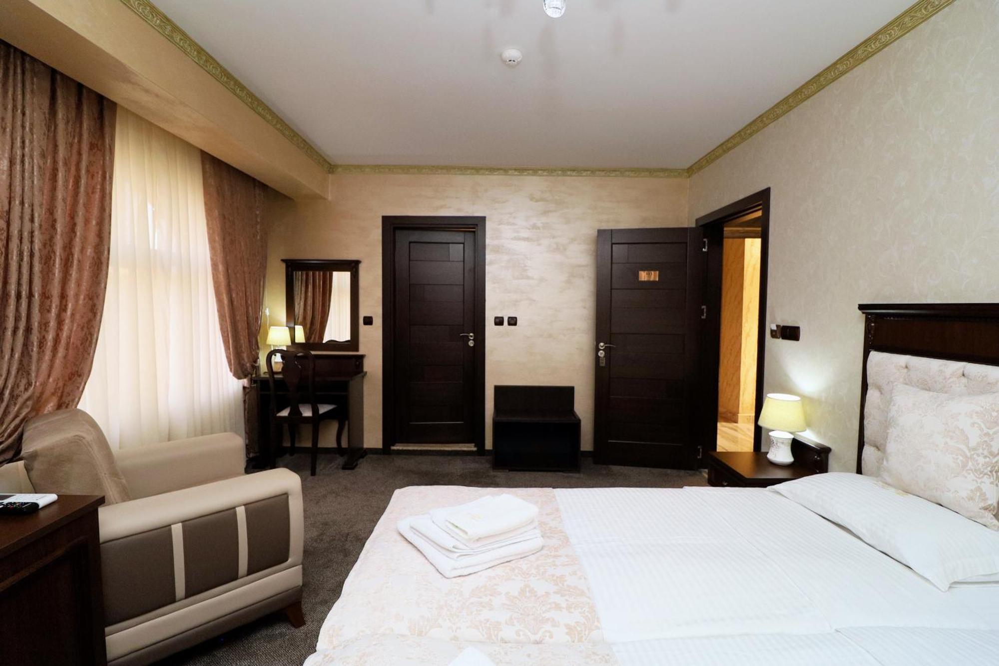 Asa Boutique Hotel Haskovo Ngoại thất bức ảnh