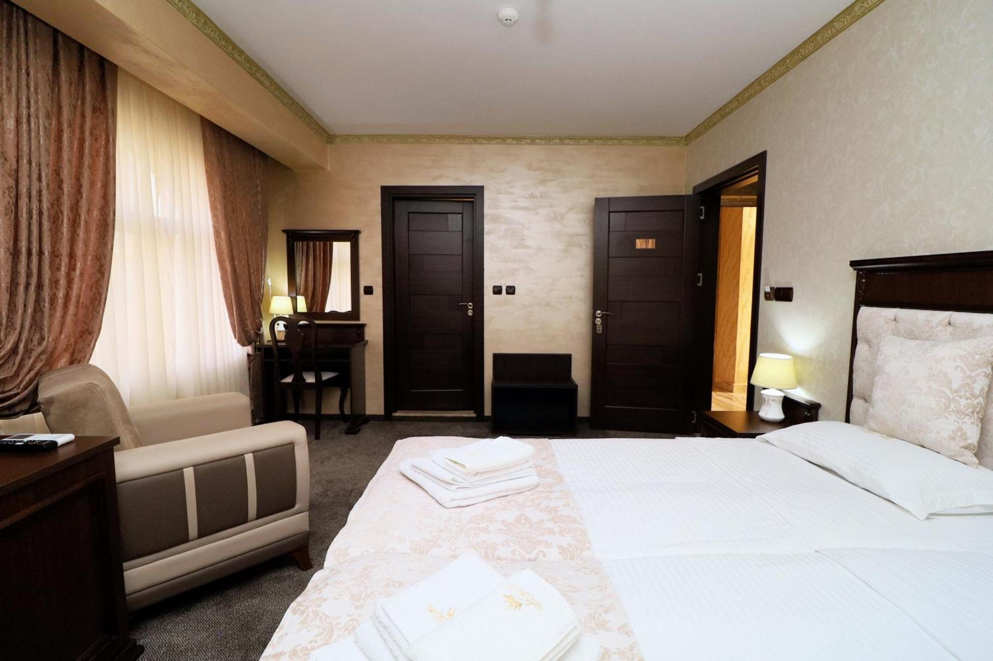Asa Boutique Hotel Haskovo Ngoại thất bức ảnh